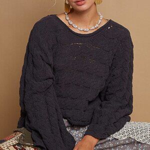 NWOT POL Twisted Cable Chenille Semi-Cropped Knit Sweater Black Small